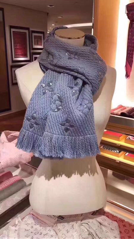 Louis Vuitton Scarf LV00023